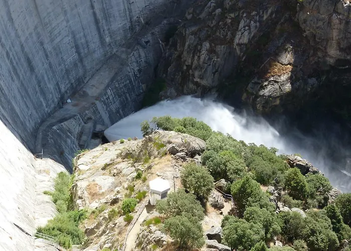 منزل ريفي La Fuente Trabanca